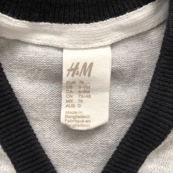 H&M 6-9 Month Penguin Cardigan - Picture 5 of 5